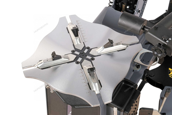 Станок шиномонтажный автомат односкоростной NORDBERG 4644N (зажимы 15-29", 380 В + 3-я рука)