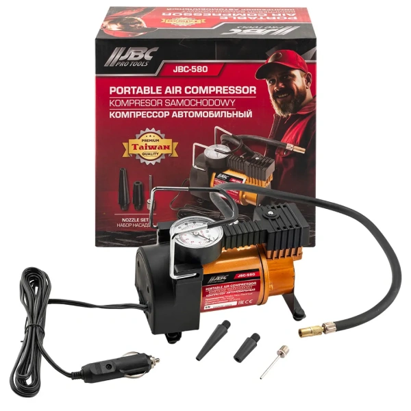 Компрессор автомобильный поршневой одноцилиндровый с аналоговым манометром (12В, 10А, 30л/мин, 7бар) в комплекте с переносной сумкой
