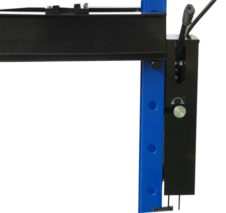 Гидравлический пресс 30 т с ножной педалью AE&T Т61230F