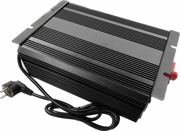 Автомобильный инвертор Geofox MD 2000W-12V/UPS