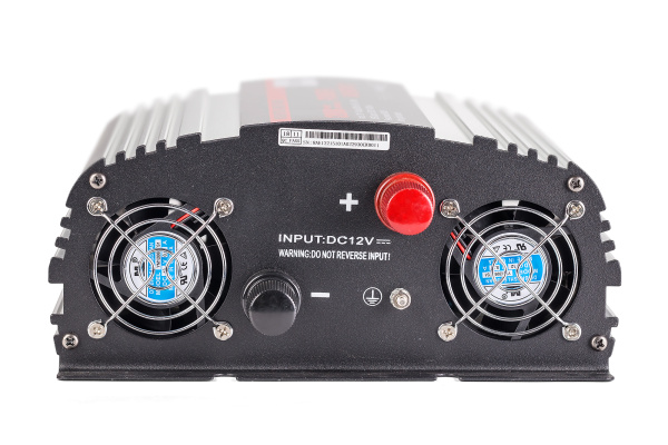 Автомобильный инвертор Geofox MD 1200W/12v -2р