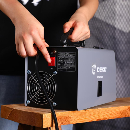 Сварочный полуавтомат DEKO DKWM190NG