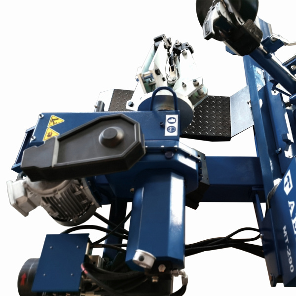 Станок шиномонтажный грузовой AE&T MT-290