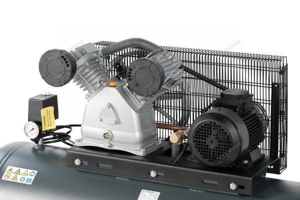 Компрессор поршневой с ременной передачей NORDBERG NCP300/690 (380В, ресив. 270л, 690л/мин)