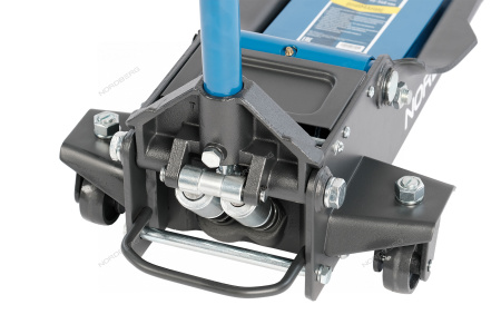 Домкрат подкатной грузоподъемность 3,5 тонн, подхват 95 мм, высота подъема 540 мм NORDBERG N32037