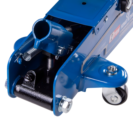 Домкрат гидравлический подкатной КЕЙС KING TONY 9TYT138-02A-BA (2Т)