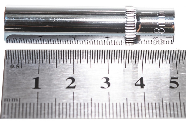 Головка торцевая глубокая Ombra 114108 (1/4" DR, 8 мм)