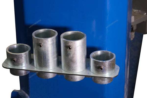 Подъемник двухстоечный 4,5т 380V с нижней синхронизацией NORDBERG N4125-4,5T