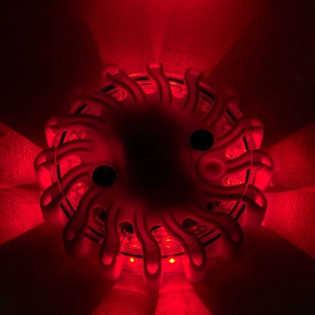 Фонарь переносной светодиодный с магнитом (9 световых режимов, 16 LED, 1хCR23)