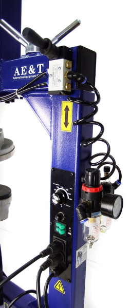 Вулканизатор настольный с пневматическим прижимом AE&T DB-18B