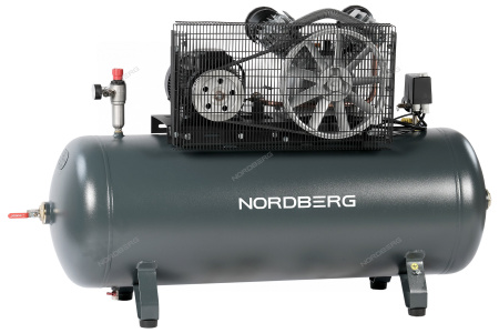 Компрессор поршневой с ременной передачей  NORDBERG NCP300/880 (380В, ресив. 270л, 880л/мин)
