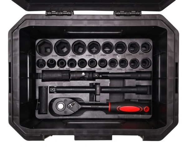 Набор инструментов 65пр.1/2''(8-32мм, ключи:8-19мм,шарнирно-губцевый инстр.,отвертки+лопата 9в1,перчатки, кейс-слесарный стул max нагр.120кг)в кейсе