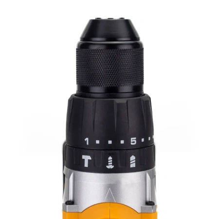 Дрель-шуруповерт аккумуляторная (JCB-18CD-B-E) 18V, max 45Nm в комплекте с зарядным устройством (JCB-18VFC-E) 2.4A и батареей аккум(JCB-20LI-E) 2.0AH