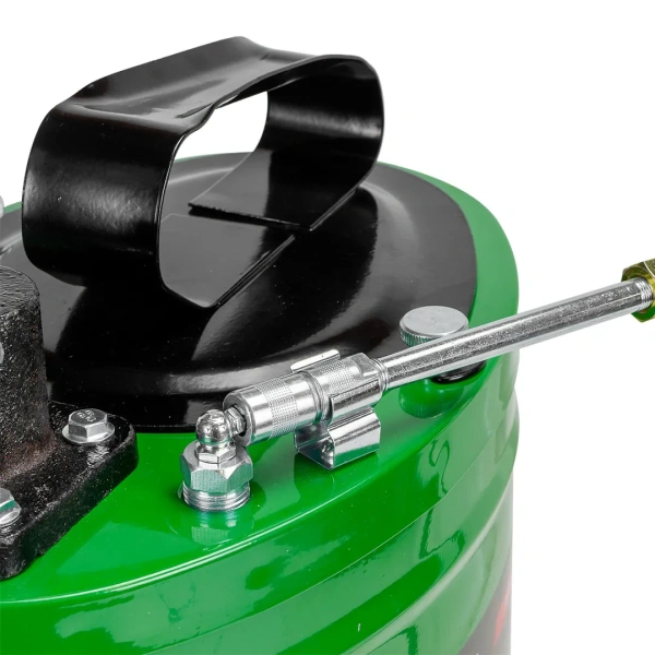 Нагнетатель масла ручной