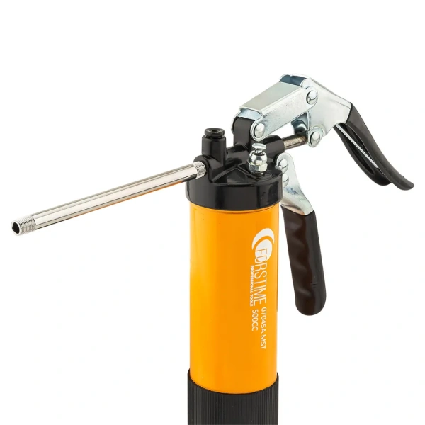 Шприц для нагнетания густой смазки 500мл