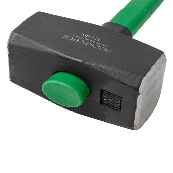 Кувалда с фиберглассовой ручкой и резиновой противоскользящей накладкой (8000г,L ручки-800мм)