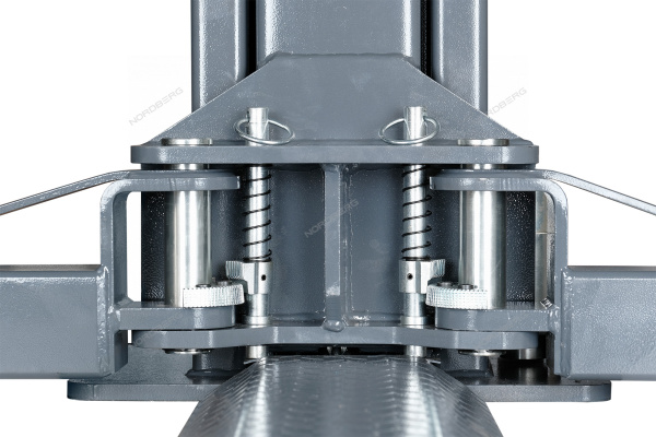 Подъемник 380V 2х стоечный с нижней синхронизацией г/п 4,5т NORDBERG N4124AM-4,5G