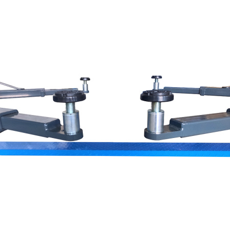 Двухстоечный подъемник AE&T Т4 (4т) 220/380B UNITED HYDRAULICS