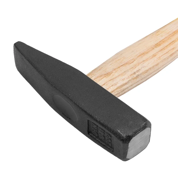 Молоток 200гр