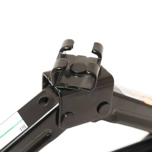 Домкрат механический ''ромб''1.5т ST-105С с трещоточной ручкой(h min 104мм, h max 385мм)