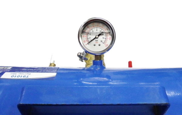 Бустер для накачки шин AE&T T91010 (38л)