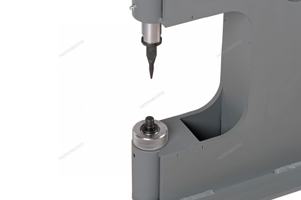 Пневматический станок для заклепки тормозных колодок цилиндр 125 NORDBERG NR8P