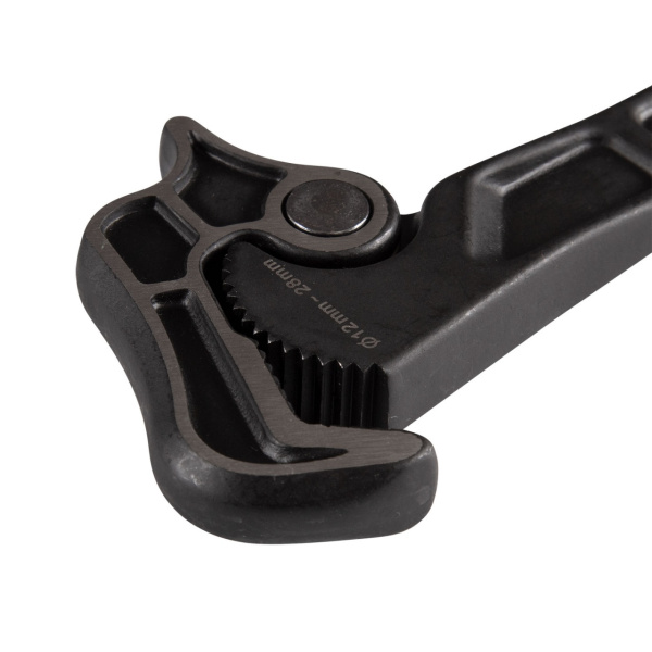 KING TONY Ключ трубный, самозажимной, 12-28 мм