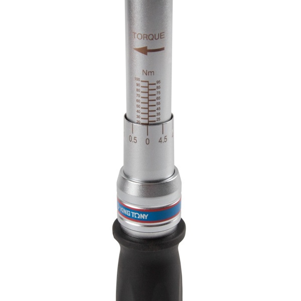 Ключ динамометрический серии "FIT" KING TONY 345201D11MR (14х18 мм, с набором рожковых насадок 13-30 мм, 20-100 Нм, кейс)