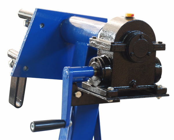 Стенд для двигателя Т63005W AE&T 900 кг с редуктором