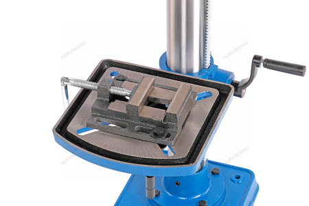 Станок сверлильный NORDBERG ND1667 (600 Вт, 16 мм, 12 скоростей, тиски)