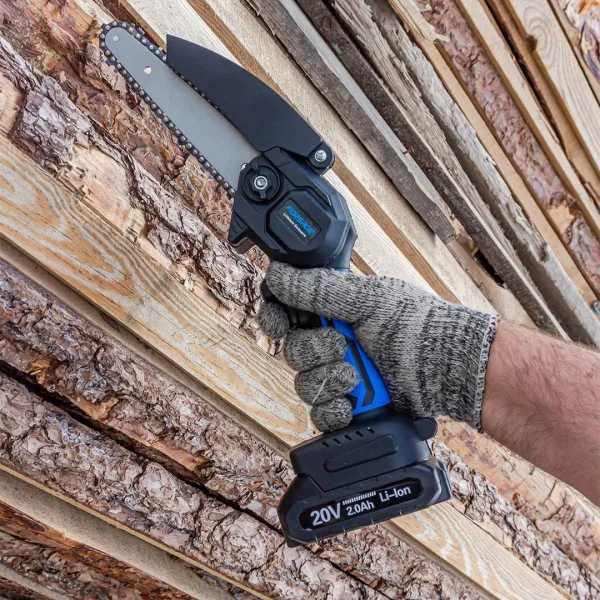 Пила цепная аккумуляторная (2 полотна для пилы/4 цепи,1 аккумулятор Li-ion 20V, 2.0Ah),в кейсе