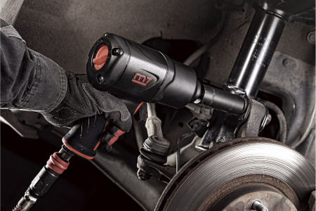 Гайковерт пневматический ударный MIGHTY SEVEN NC-4233QH, 1/2", 1152 Нм, система «EZ Grease»