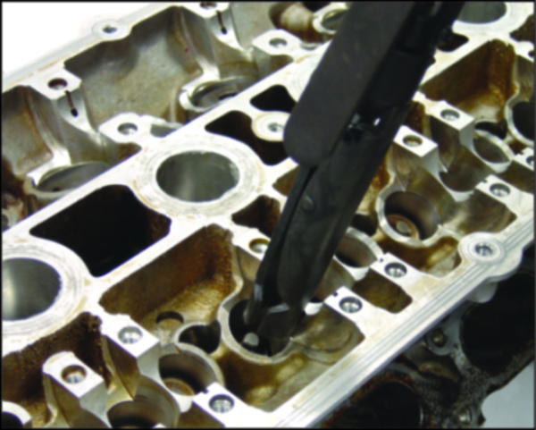 Съемник сальников клапанов глубокой посадки JTC 1243 (217 мм)