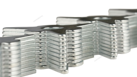 NORDBERG РАСХОДНЫЙ МАТЕРИАЛ ШайбыF015 треугольные (комплект 50шт)