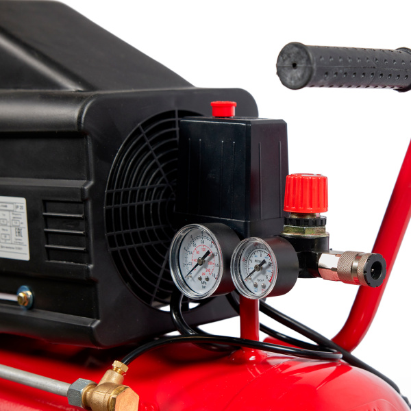 Компрессор поршневой ROSSVIK СБ4/С-24.J1047В (200 л/мин, 8 бар, ресивер 24 л, 220 В/1,5 кВт)