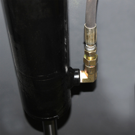 Подъемник четырехстоечный AE&T F4.5D-4 (4.5 т, с траверсой для сход-развала)