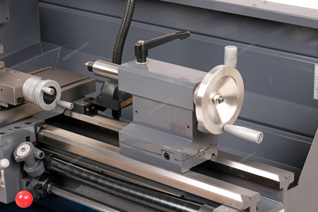 Токарный станок NORDBERG NLM650