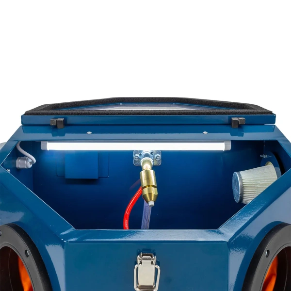 Пескоструйная камера настольная 30л (рабочее давление 6-8 бар, расход воздуха 66,7-78,3л/мин, подсветка 220В, сопло 3,2мм)