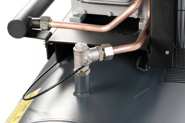 Компрессор поршневой с ременной передачей NORDBERG NCP500/1000-16 (380В, ресив. 500л, 1000л/мин)