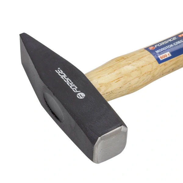 Молоток слесарный с деревянной ручкой (600г)