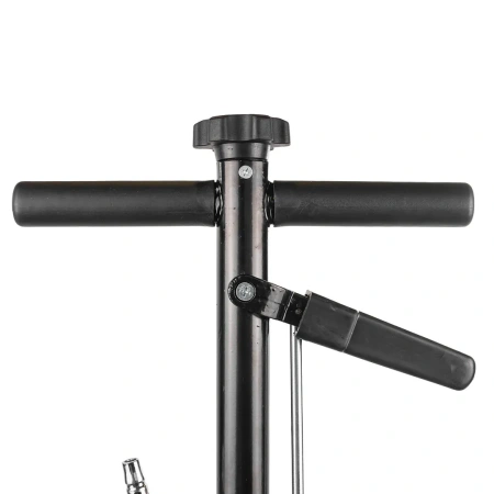 Домкрат пневмогидравлический подкатной 22т