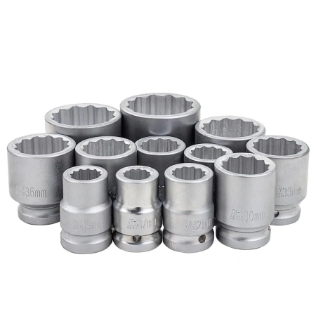 Набор инструментов 16пр. 3/4''12гр.(17,19,21,24,27,30,32,33,36,41,46,50), в кейсе