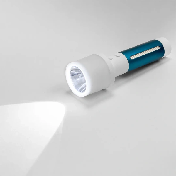 Фонарь ручной аккумуляторный (бел.LED 3Вт,желт.SMD 1Вт,красн.SMD 0.5Вт, 5 режимов работы, аккум. 1200мАч, 120Лм, время работы 3-4ч, время зар. 4-5ч)