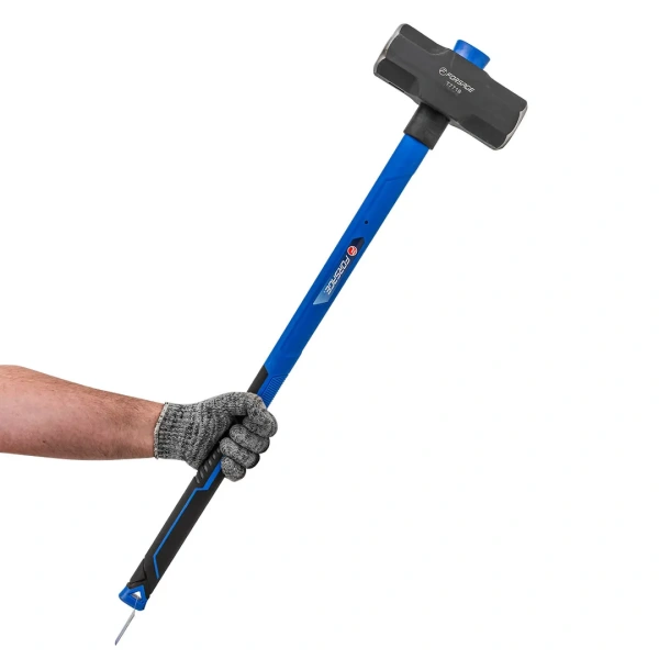 Кувалда с фиберглассовой ручкой и резиновой противоскользящей накладкой (8100г,L ручки-800мм)