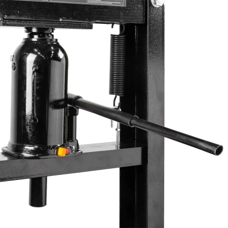 Пресс гидравлический напольный домкратного типа 20т(раб. высота: 0-710мм, раб. ширина: 640мм, ход штока:154мм)