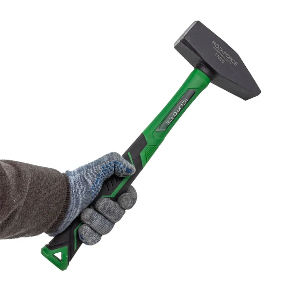 Молоток слесарный 2000г.