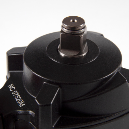 Гайковерт пневматический ударный укороченный MIGHTY SEVEN NC-4670Q (1/2", 884 Нм)