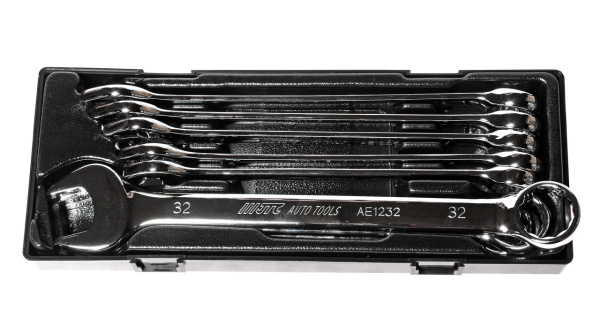 Набор ключей комбинированных с зеркальной полировкой JTC K6085 (24-32 мм, 8 предметов в кейсе)