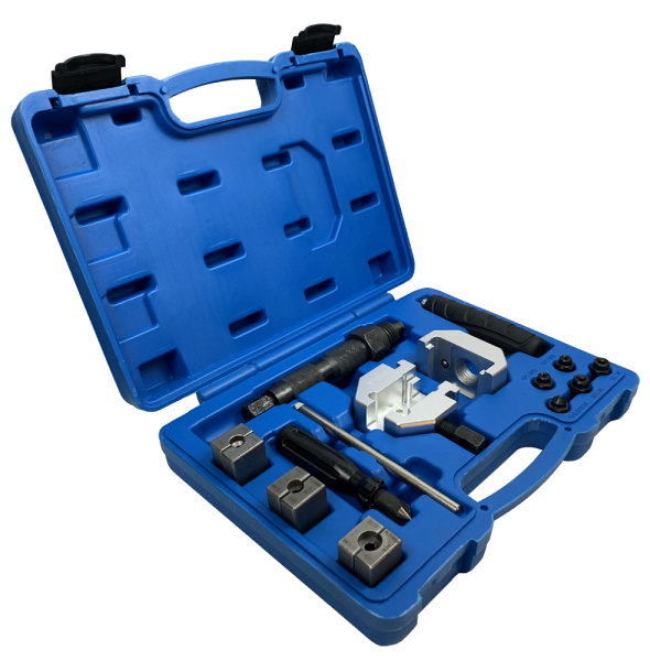 Инструмент для развальцовки труб проф. мощный AE&T TA-VT13881