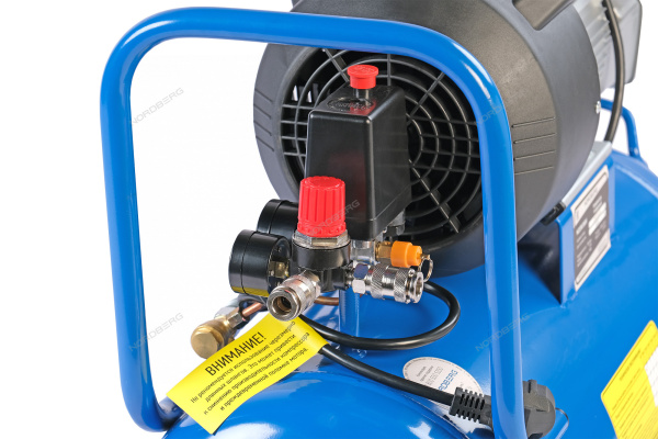 Компрессор поршневой V-образный 220В, ресив. 50л, 360л/мин